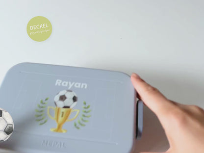 Mepal Brotdose mit Name personalisierbar - Design FUSSBALL - Verschiedene Farben